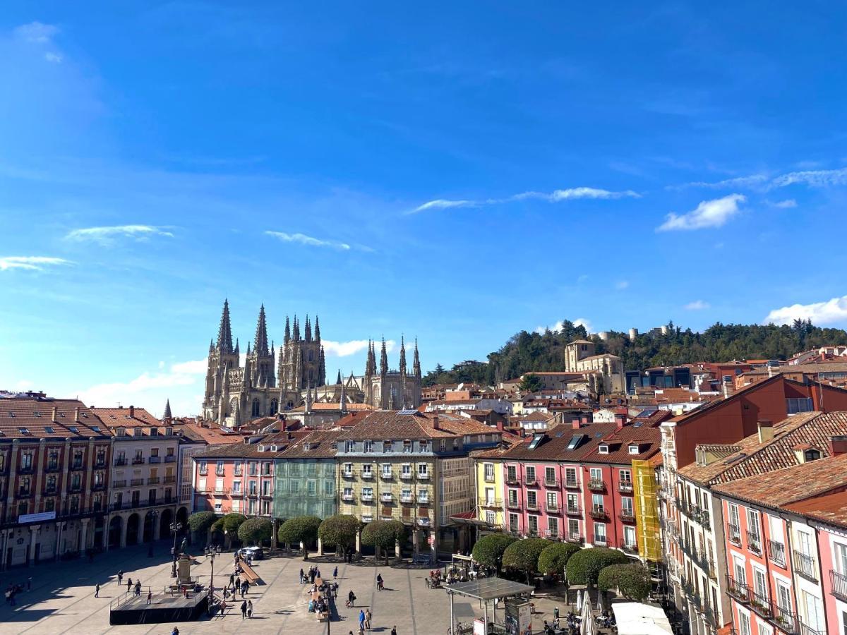 Apartamento Turistico Plaza Mayor Burgo Eksteriør bilde